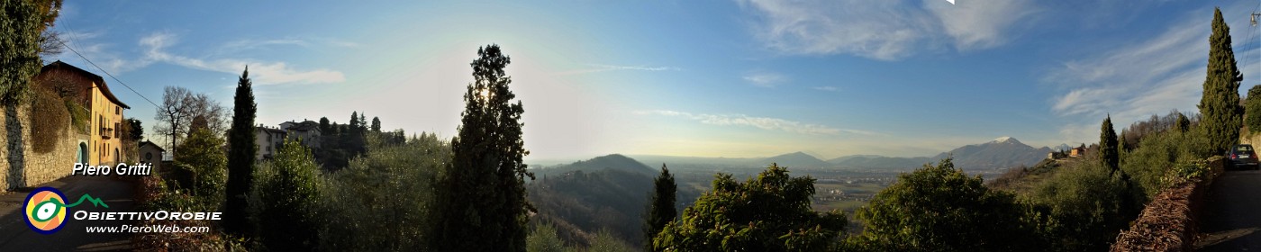 56 Scendendo dal Colle dei Roccoli a San Sebastiano ...panorama.jpg